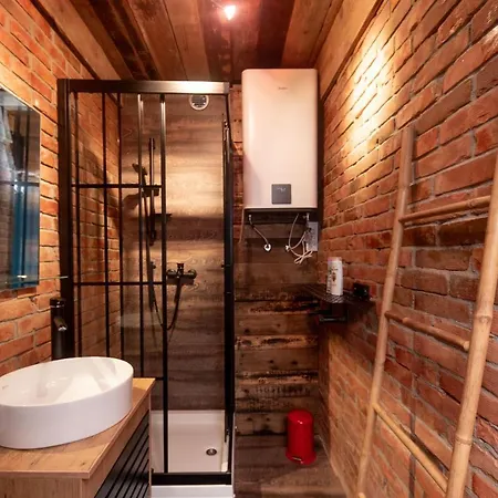 Tatil Evi Brauhaus Danube Petrovaradin